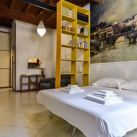 Trastevere Queen * Rom